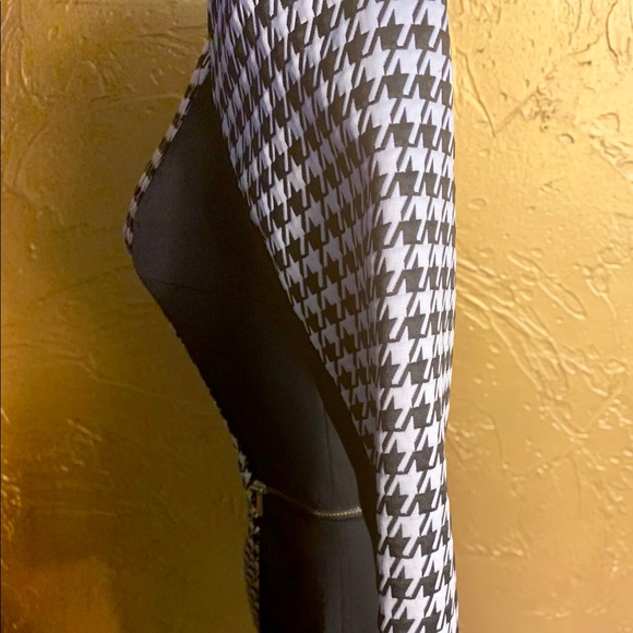 Houndstooth Black/White Dress - Picture 4 of 6